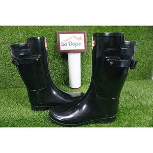 Hunter Refined Gloss Wellington Boots - Women's Size 9. With box